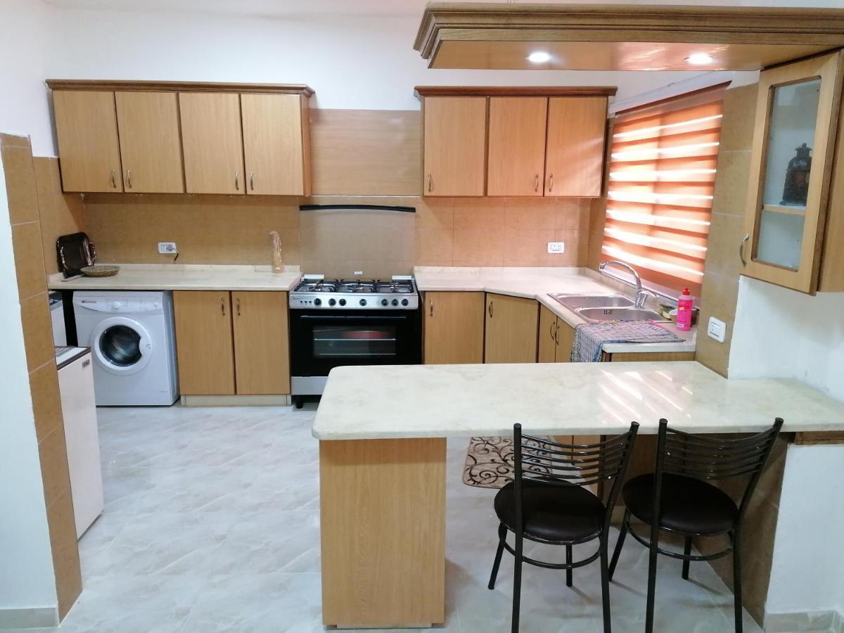 Emile Altwal Madaba Apartment Exterior photo